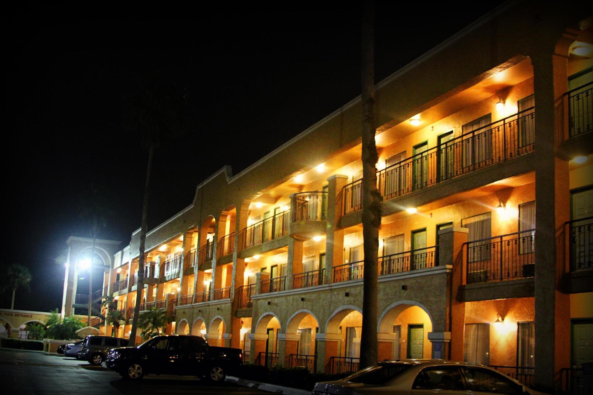 Ramada By Wyndham Kissimmee Downtown Hotel Ngoại thất bức ảnh