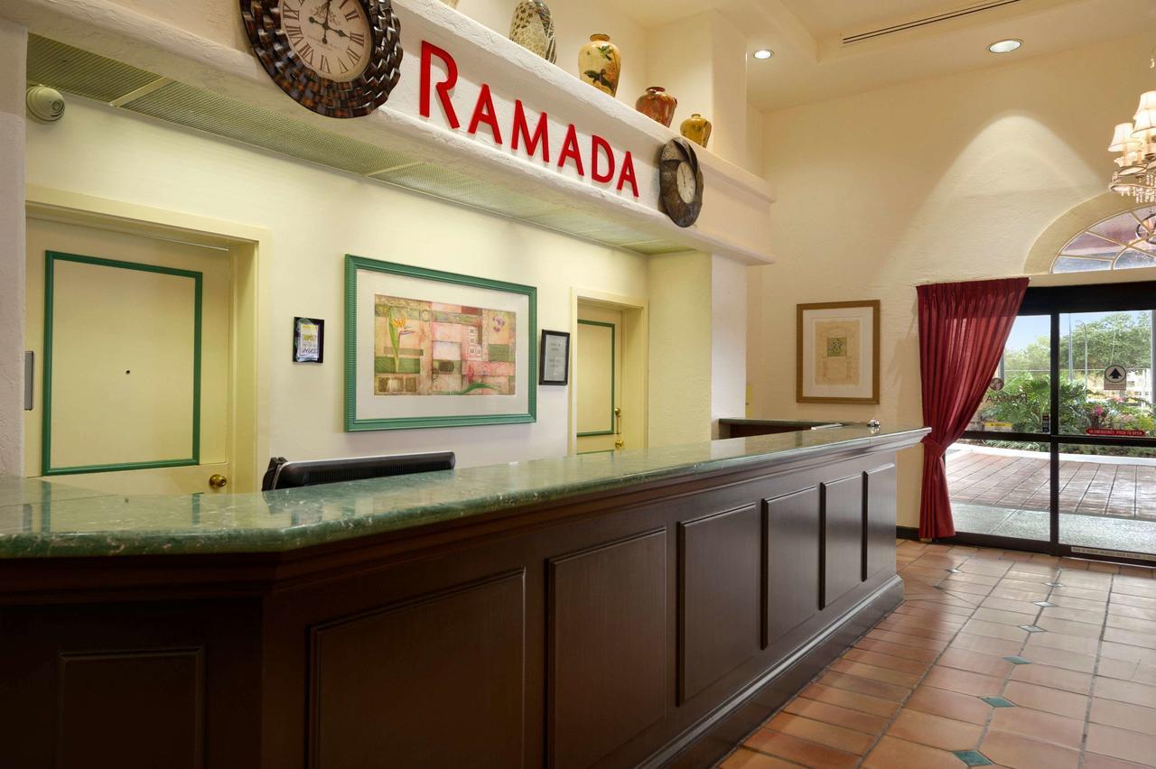 Ramada By Wyndham Kissimmee Downtown Hotel Ngoại thất bức ảnh