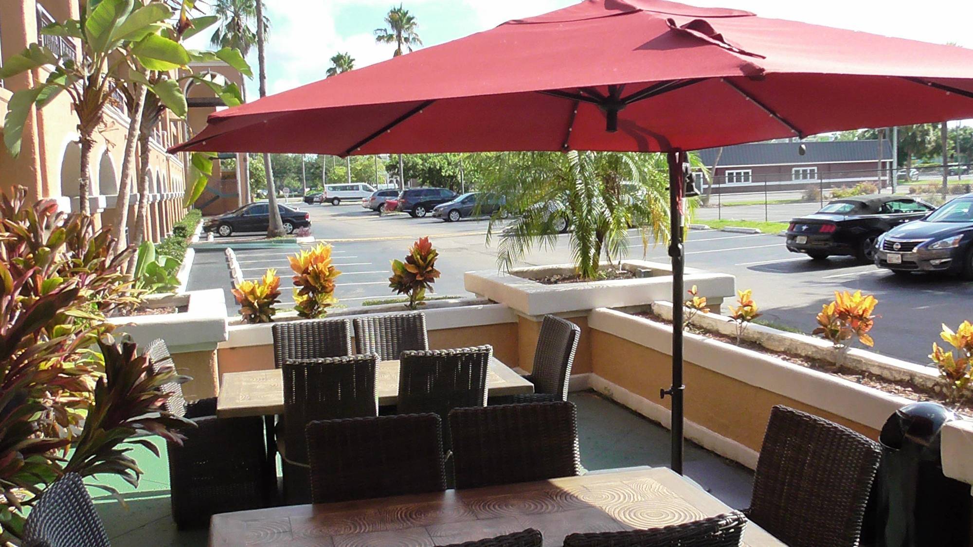 Ramada By Wyndham Kissimmee Downtown Hotel Ngoại thất bức ảnh