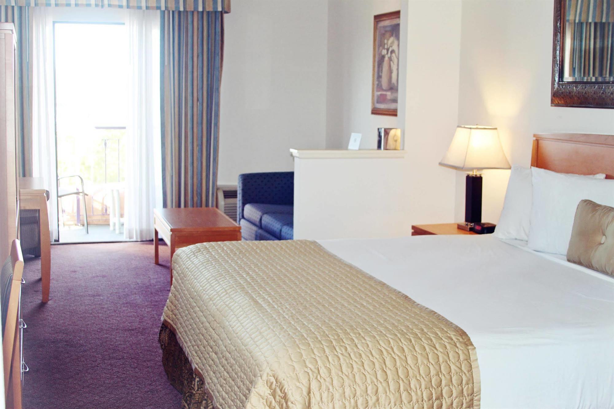 Ramada By Wyndham Kissimmee Downtown Hotel Ngoại thất bức ảnh